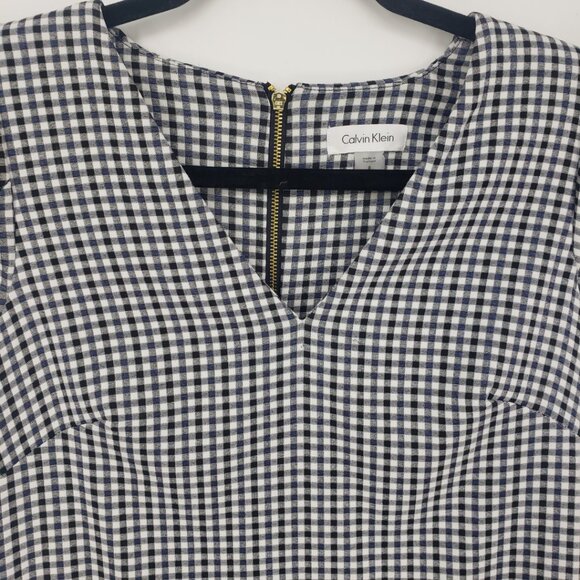 Calvin Klein Gingham Plaid Sheath Dress 8 Cap Sleeves V Neck Black Blue - Picture 6 of 10